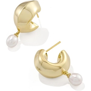 image:imageKendra Scott Oakland Pearl Huggie EarringsGOLD FRESHWATER CULTURED PEARL