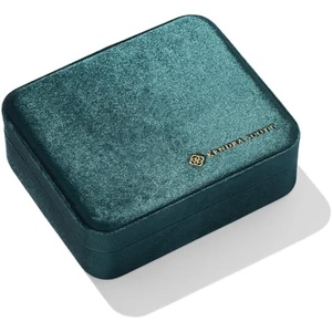 image:imageKendra Scott Mattie Large Case Emerald Velvet
